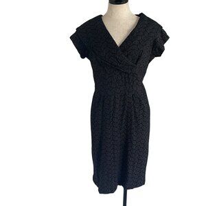 Vintage 1950s Womens Dress Size Medium Black Eyelet Lined V Neck Cotton